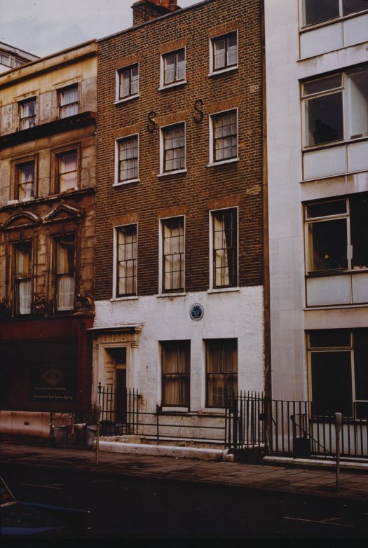 Front of Georgian house.